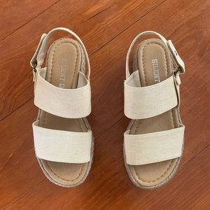Silent D Alek Platform Sandals